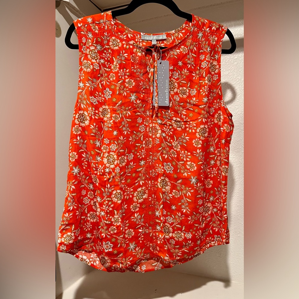 DANIEL RAINN Sleeveless Blouse Shirt Floral Size M Stitch Fix NWT